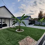 Apartament Sunny Garden *